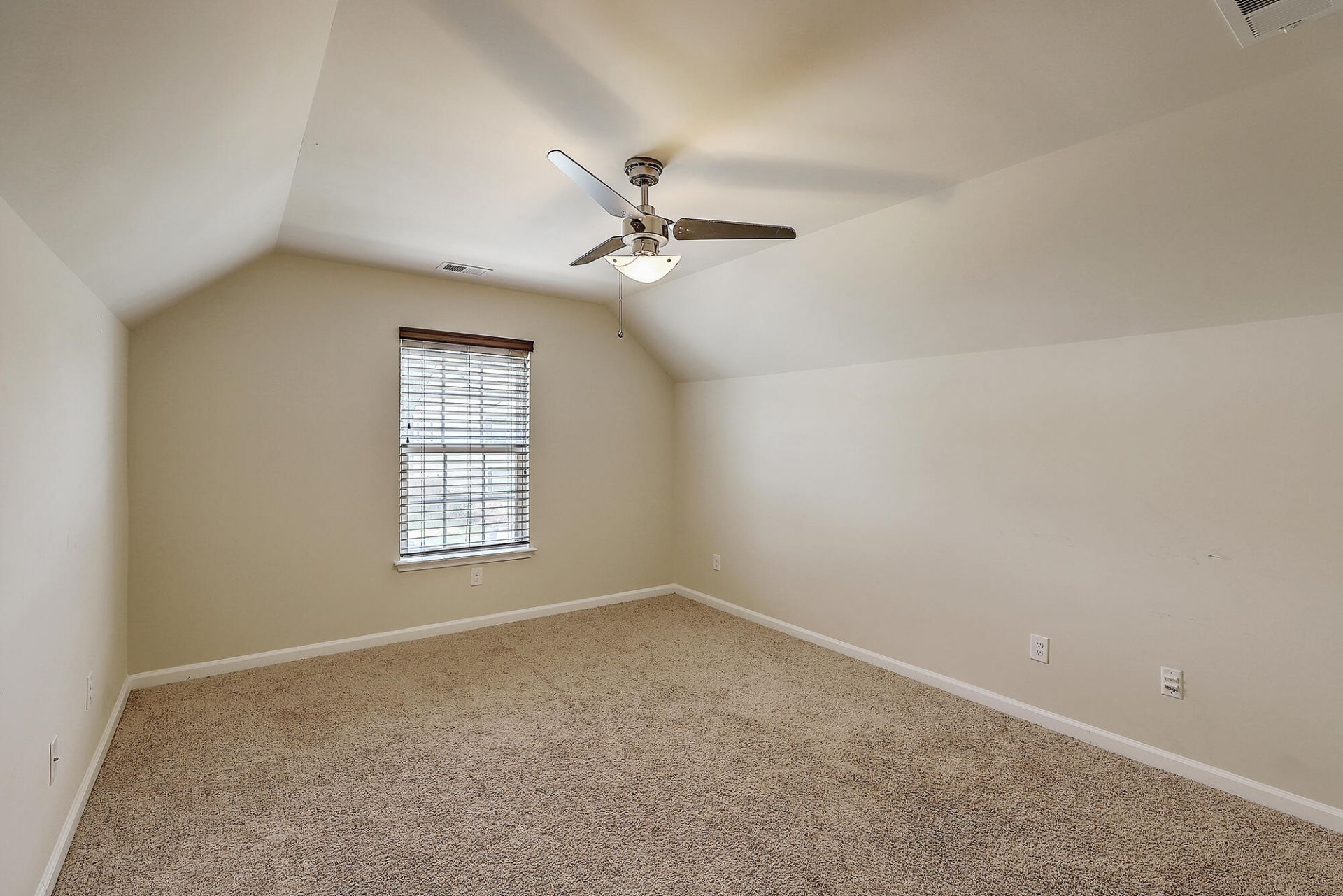 7707 High Maple Circle Photo 18