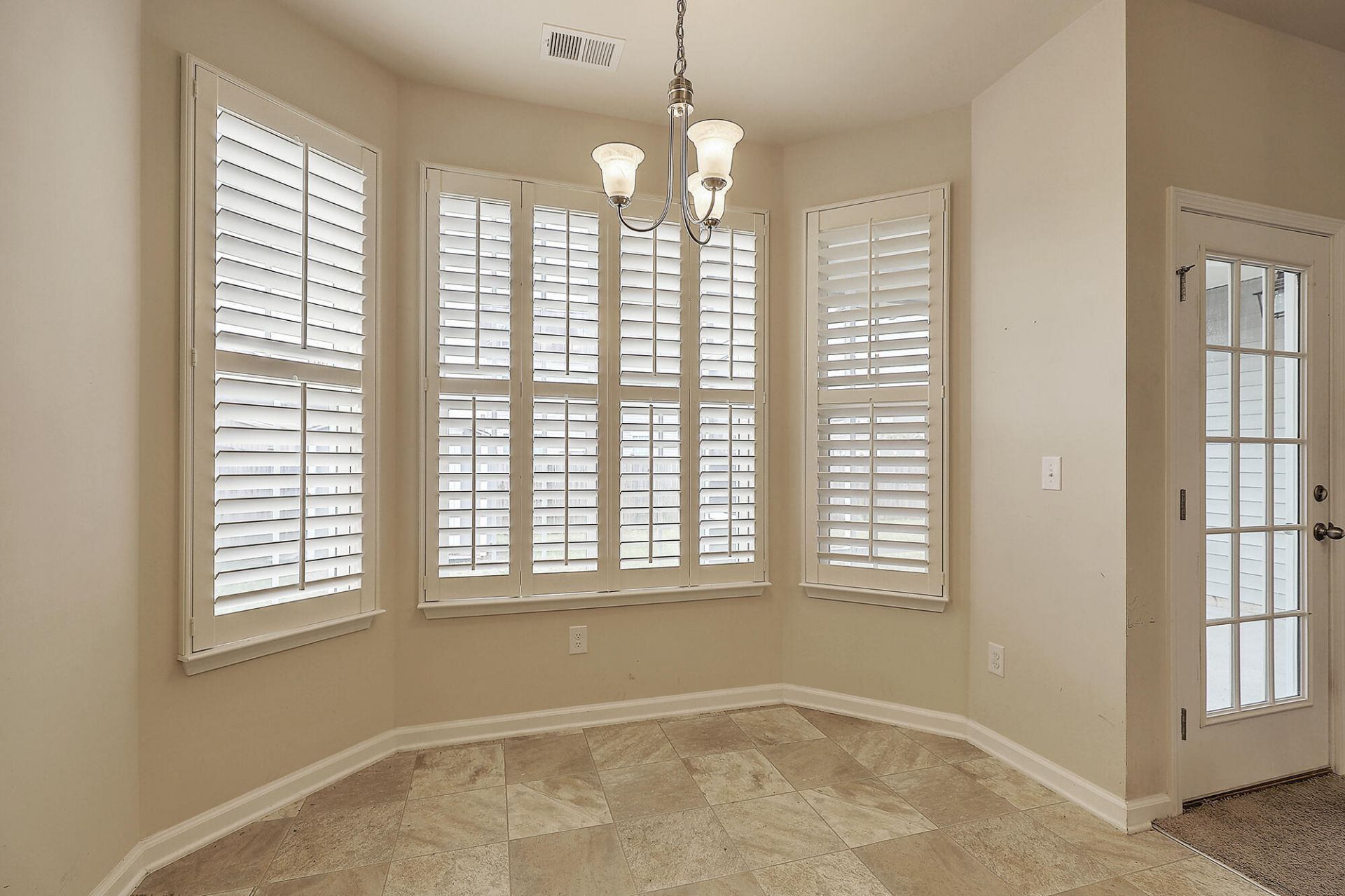 7707 High Maple Circle Photo 9