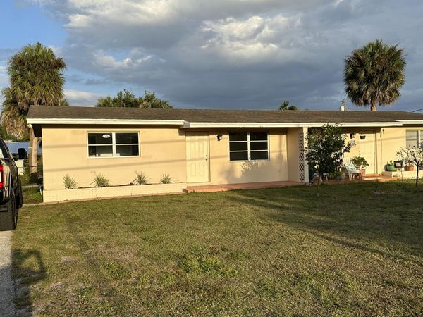 8502 Sunset Drive, Palm Beach Gardens, FL 33410