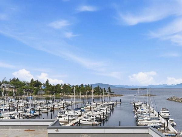 3555 Outrigger Rd, Unit #405, Nanoose Bay, BC V9P 9K1