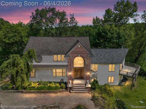 1150 N Livernois Road, Rochester Hills, MI 48306