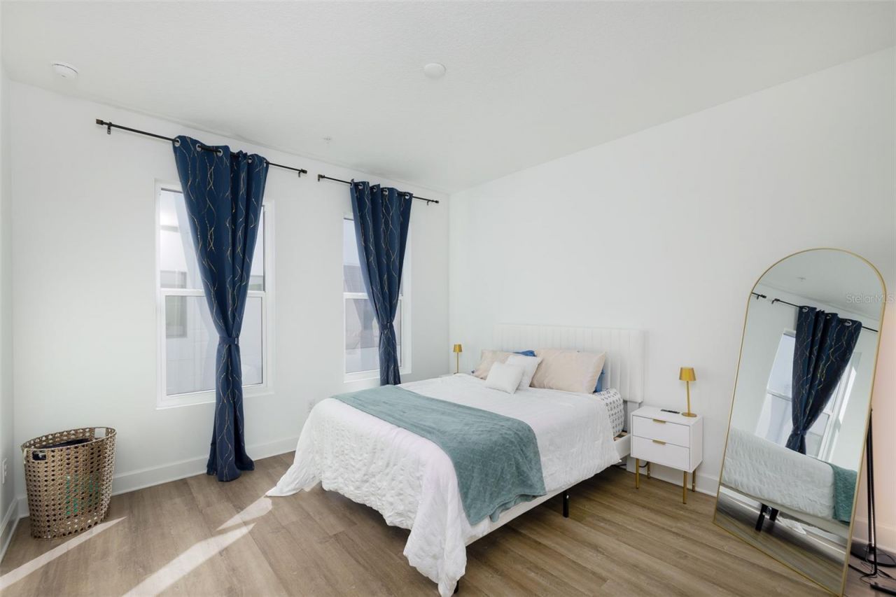 317 15th Street N, Saint Petersburg, FL 33705 Photo
