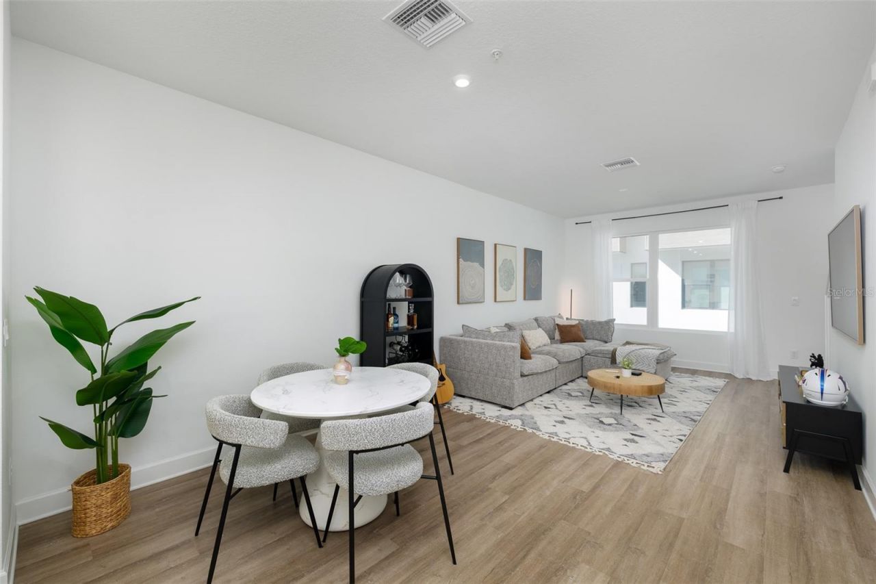 317 15th Street N, Saint Petersburg, FL 33705 Photo