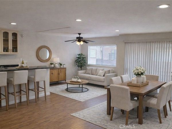 5403 Newcastle Avenue, Unit 12, Encino, CA 91316
