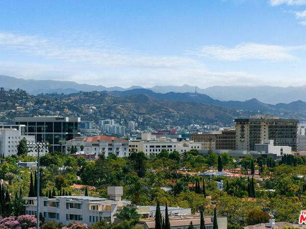 2160 Century Park East, Unit 804, Los Angeles, CA 90067
