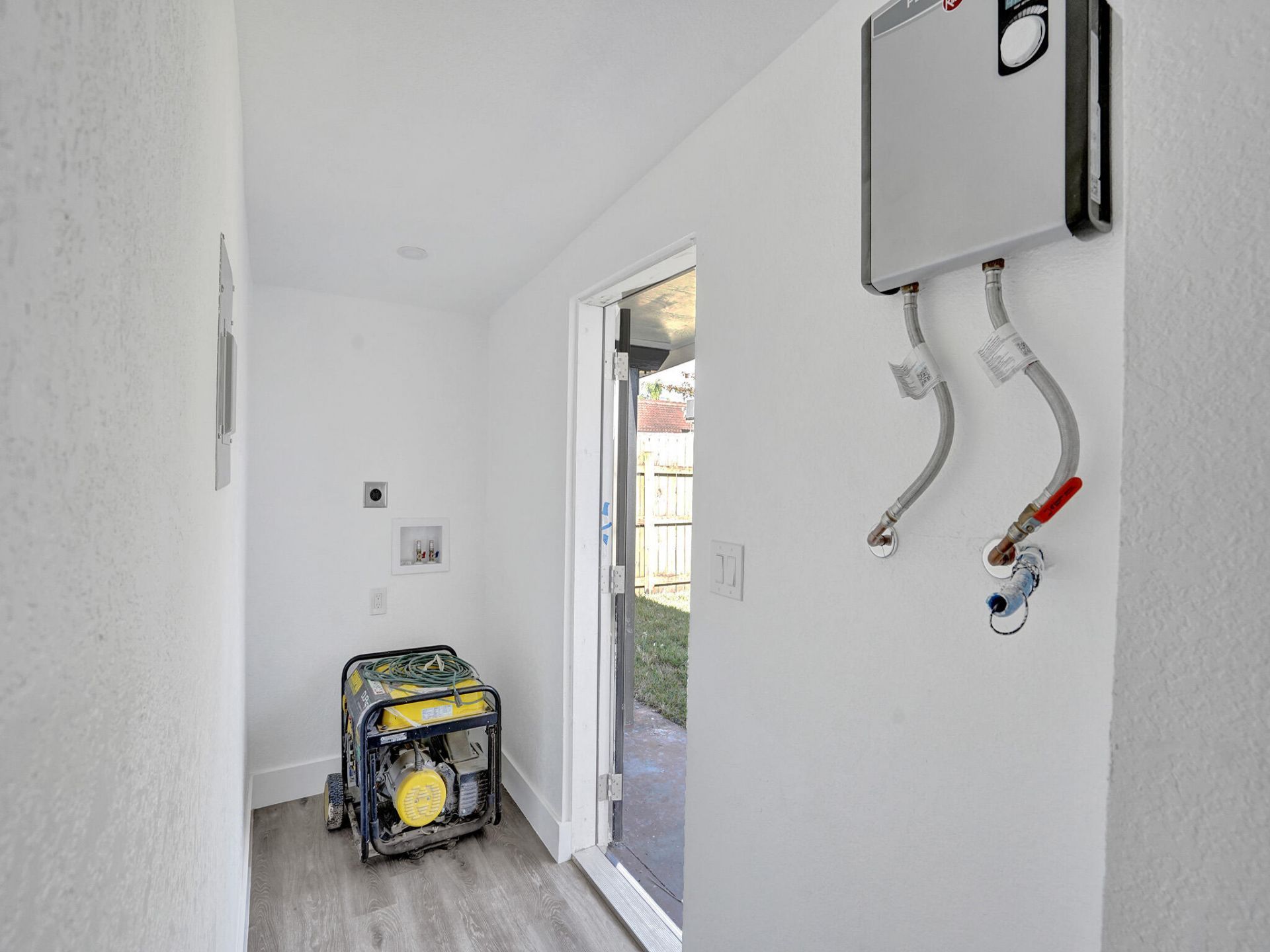 6143 SW 40th Street, Miramar, FL 33023 Photo