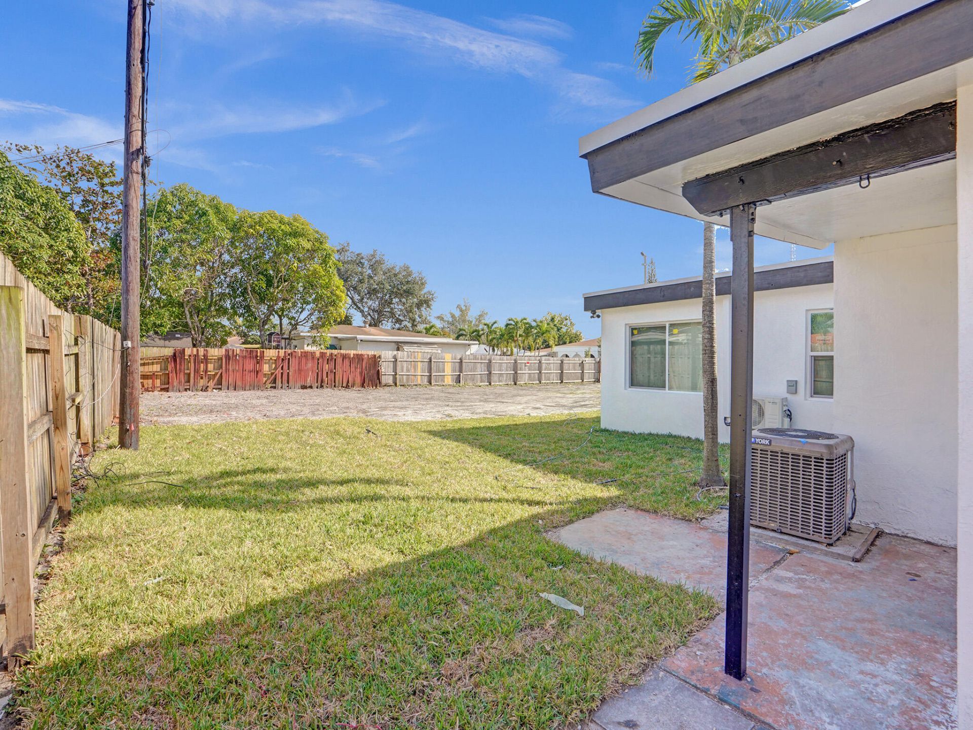 6143 SW 40th Street, Miramar, FL 33023 Photo