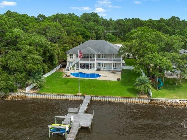 6564 East Bay Blvd, Gulf Breeze, FL 32563