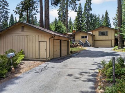 927 Peninsula Drive, Unit 3, Lake Almanor, CA 96137 Photo