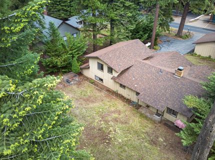927 Peninsula Drive, Unit 3, Lake Almanor, CA 96137 Photo