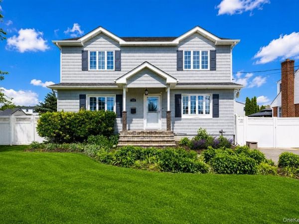 140 Euclid Avenue , Massapequa, NY 11758