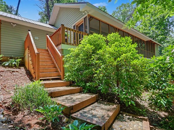 220A Brookwood Lane, Clarkesville, GA 30523