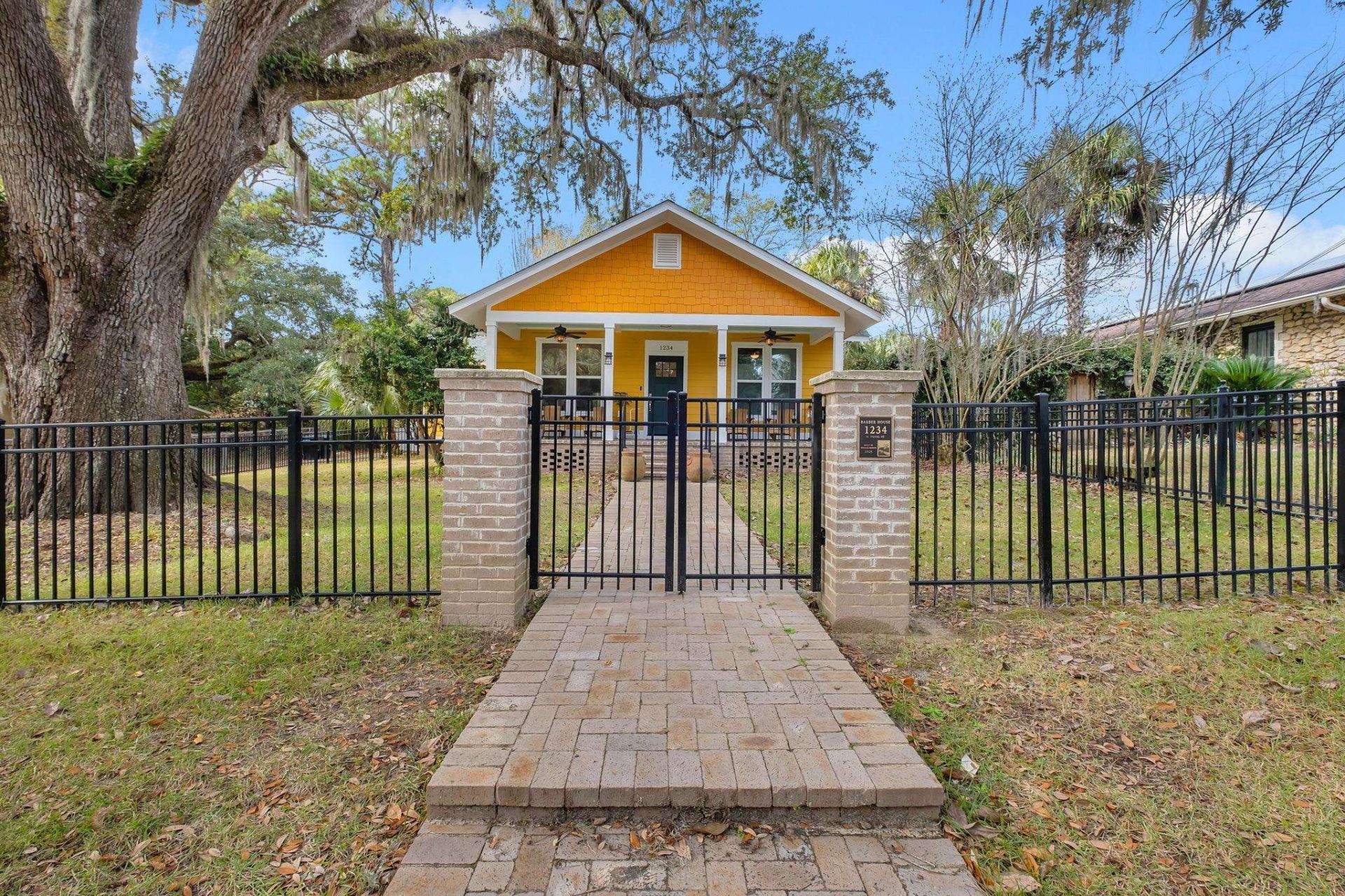 1234 N Duval Street, Tallahassee, FL 32303 Photo