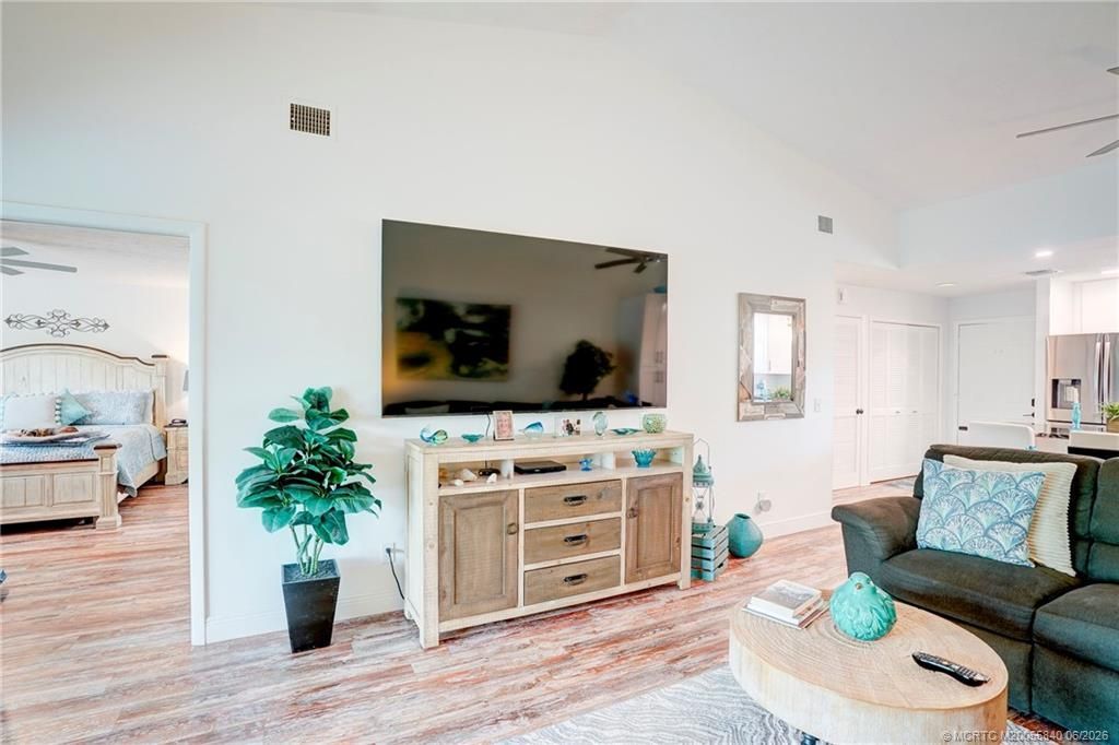 2950 SE Ocean Boulevard, Unit 122-6, Stuart, FL 34996 Photo
