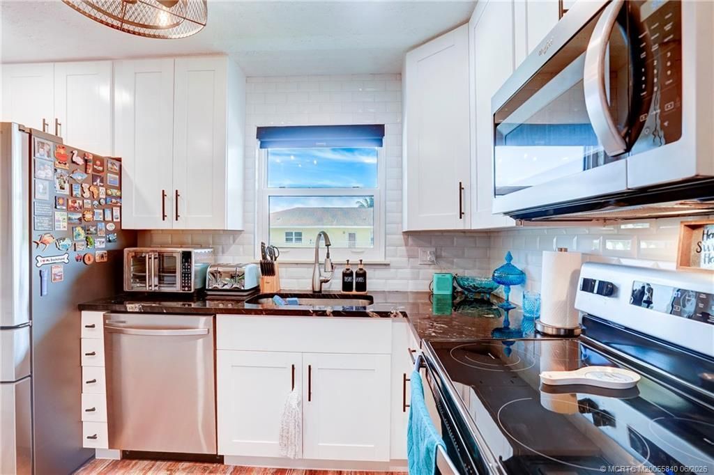 2950 SE Ocean Boulevard, Unit 122-6, Stuart, FL 34996 Photo