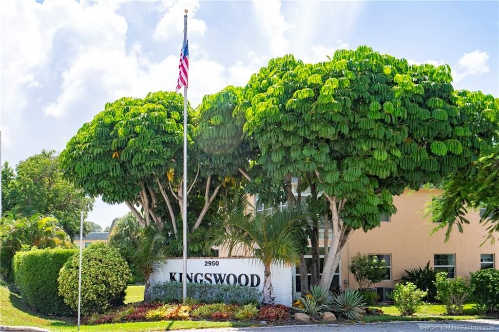 2950 SE Ocean Boulevard, Unit 122-6, Stuart, FL 34996 Photo