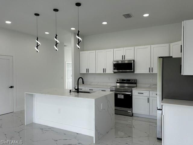 9014 Lawn Ct , Labelle, FL 33935 Photo