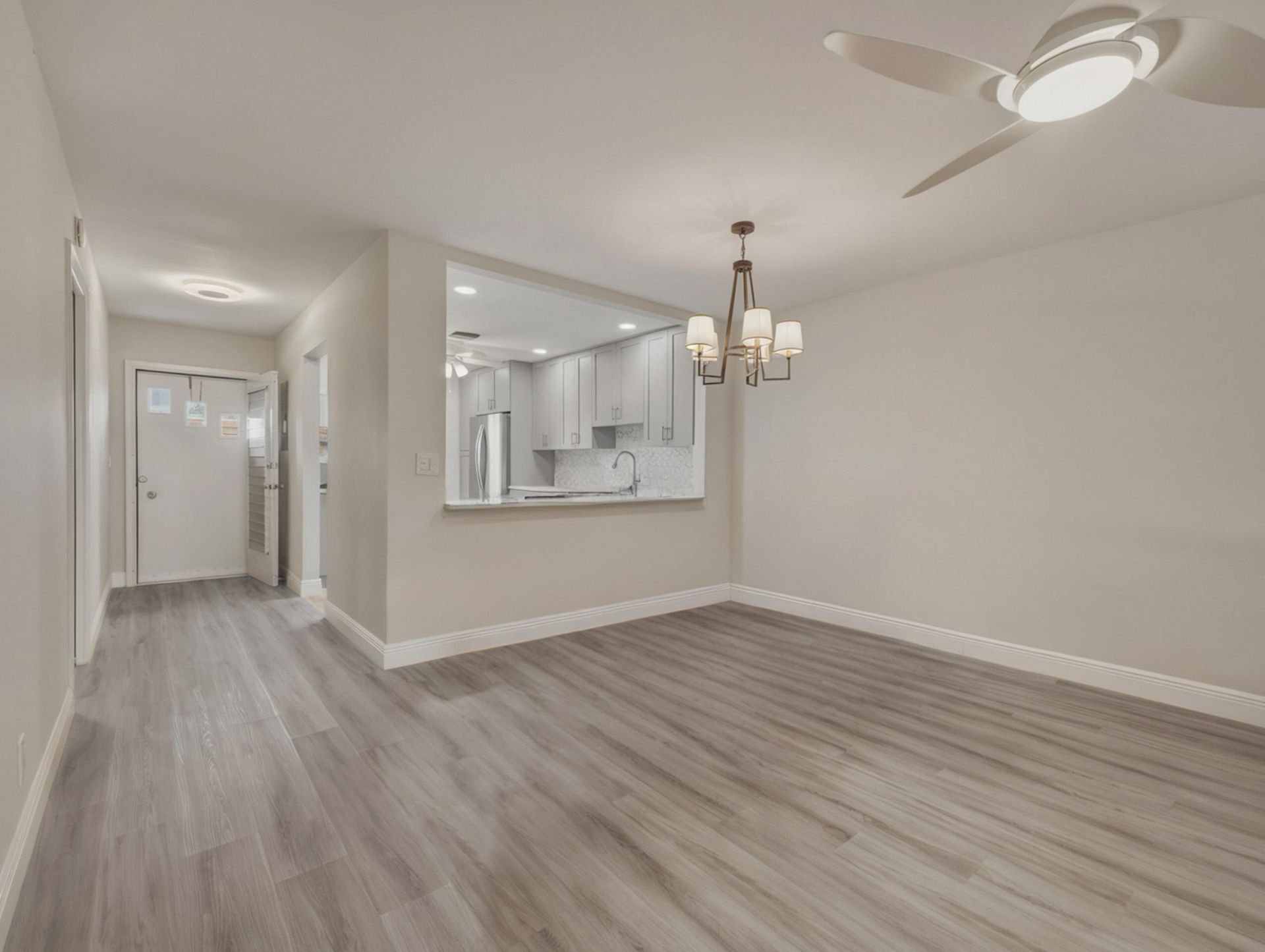 5800 W Fernley Dr W W, Unit 9, Greenacres, FL 33415 Photo