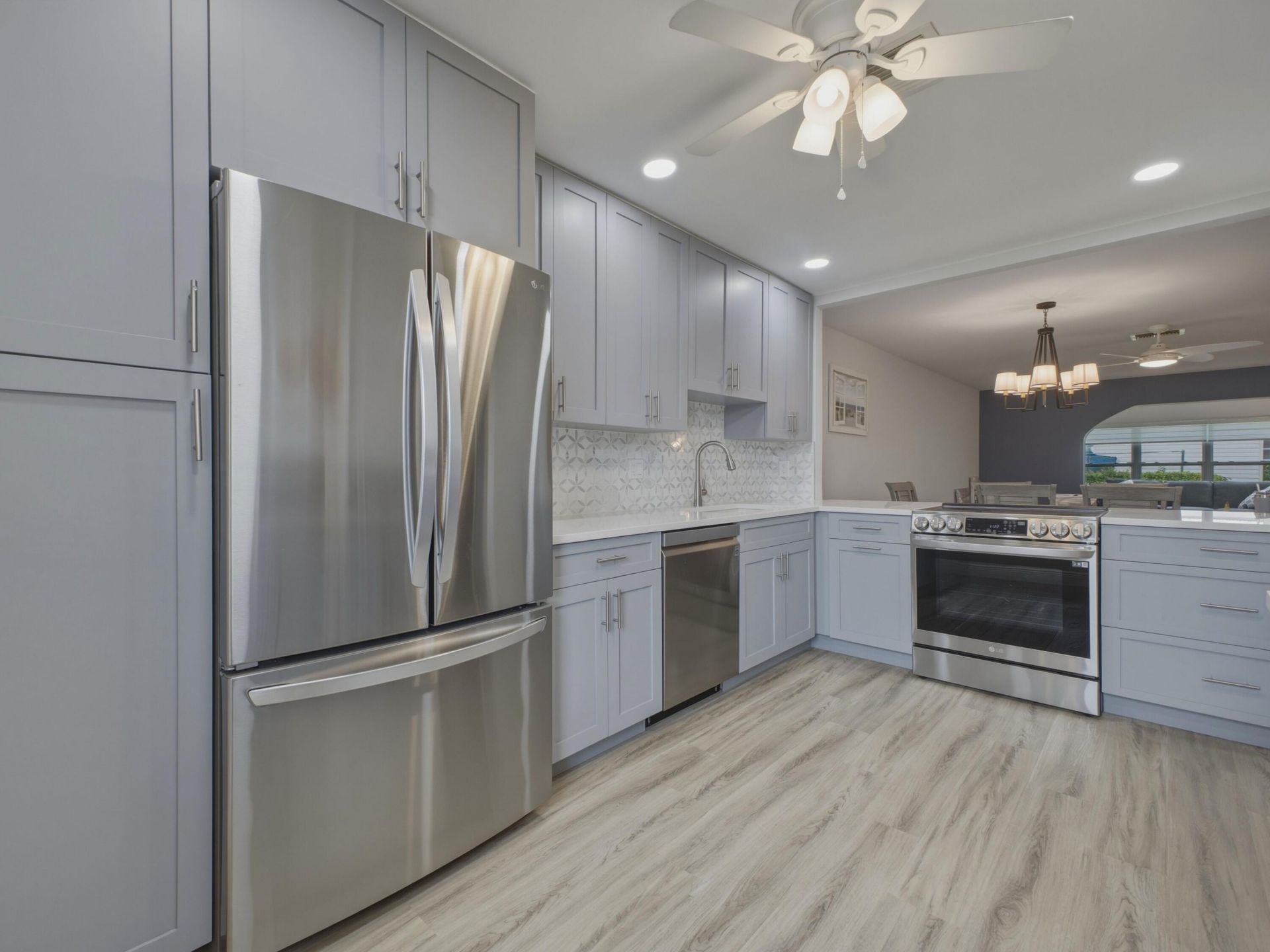 5800 W Fernley Dr W W, Unit 9, Greenacres, FL 33415 Photo