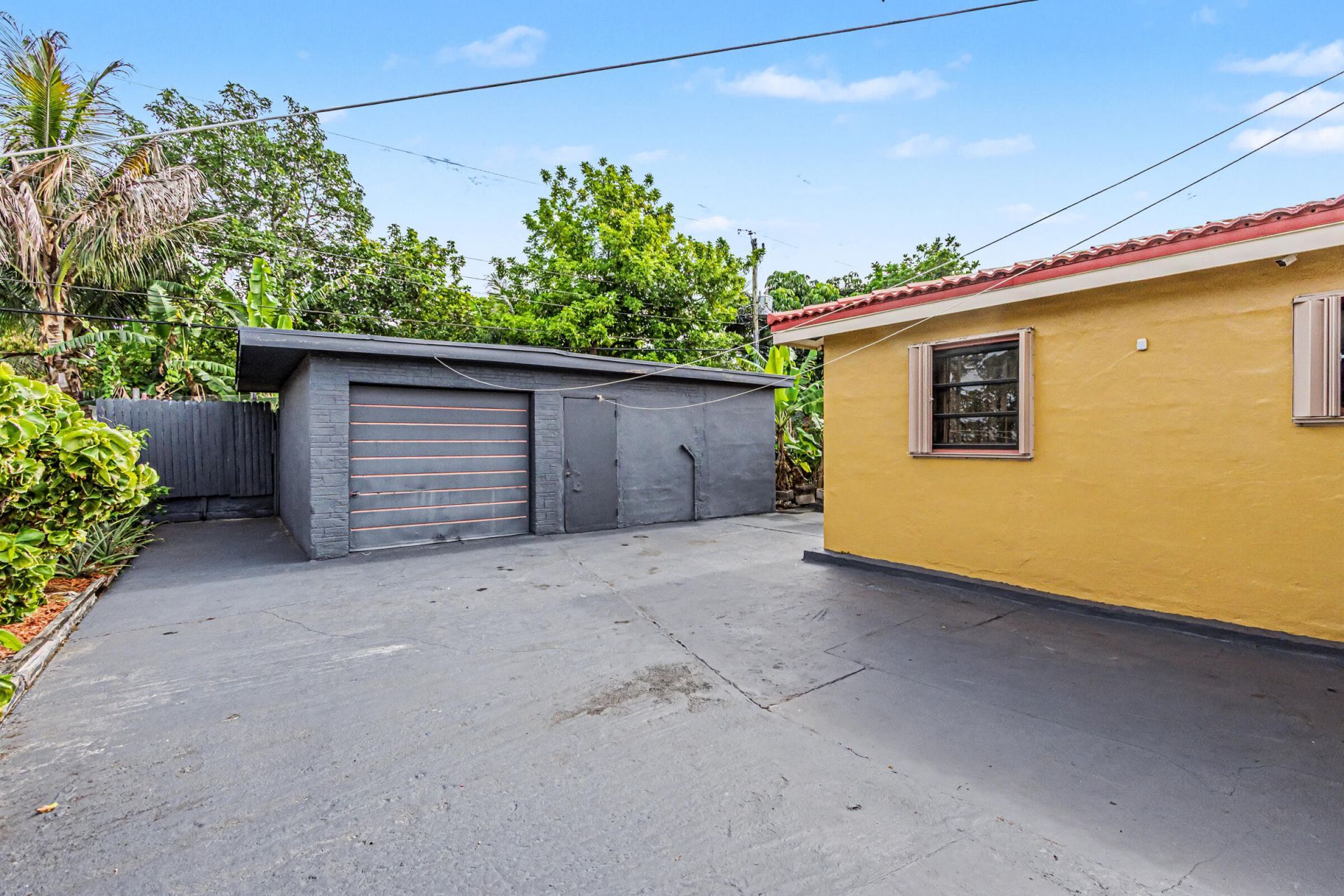 6417 SW 23rd Street, Miramar, FL 33023 Photo