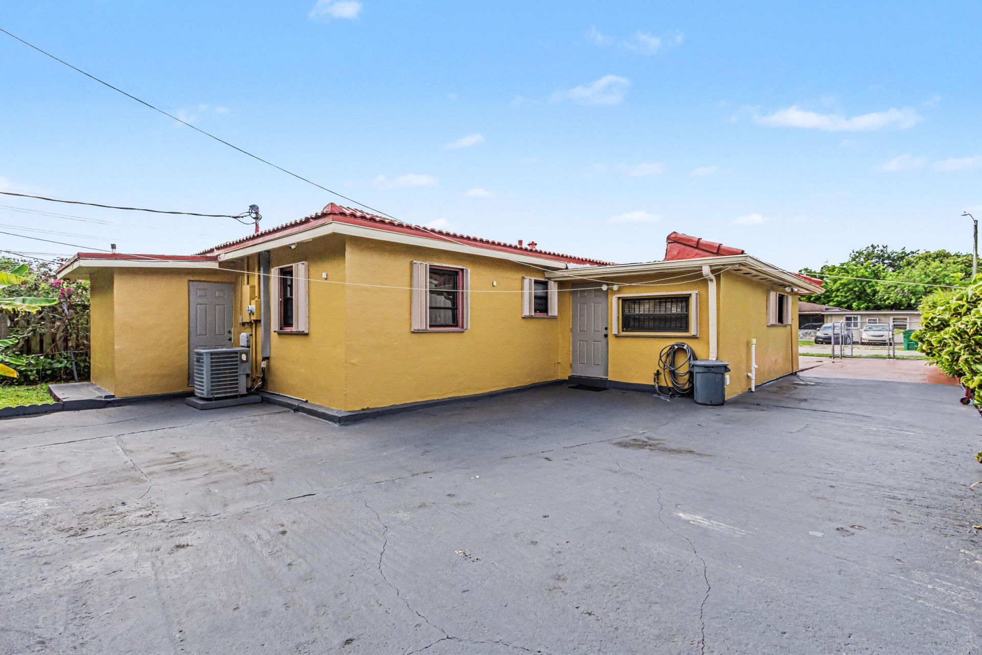 6417 SW 23rd Street, Miramar, FL 33023 Photo