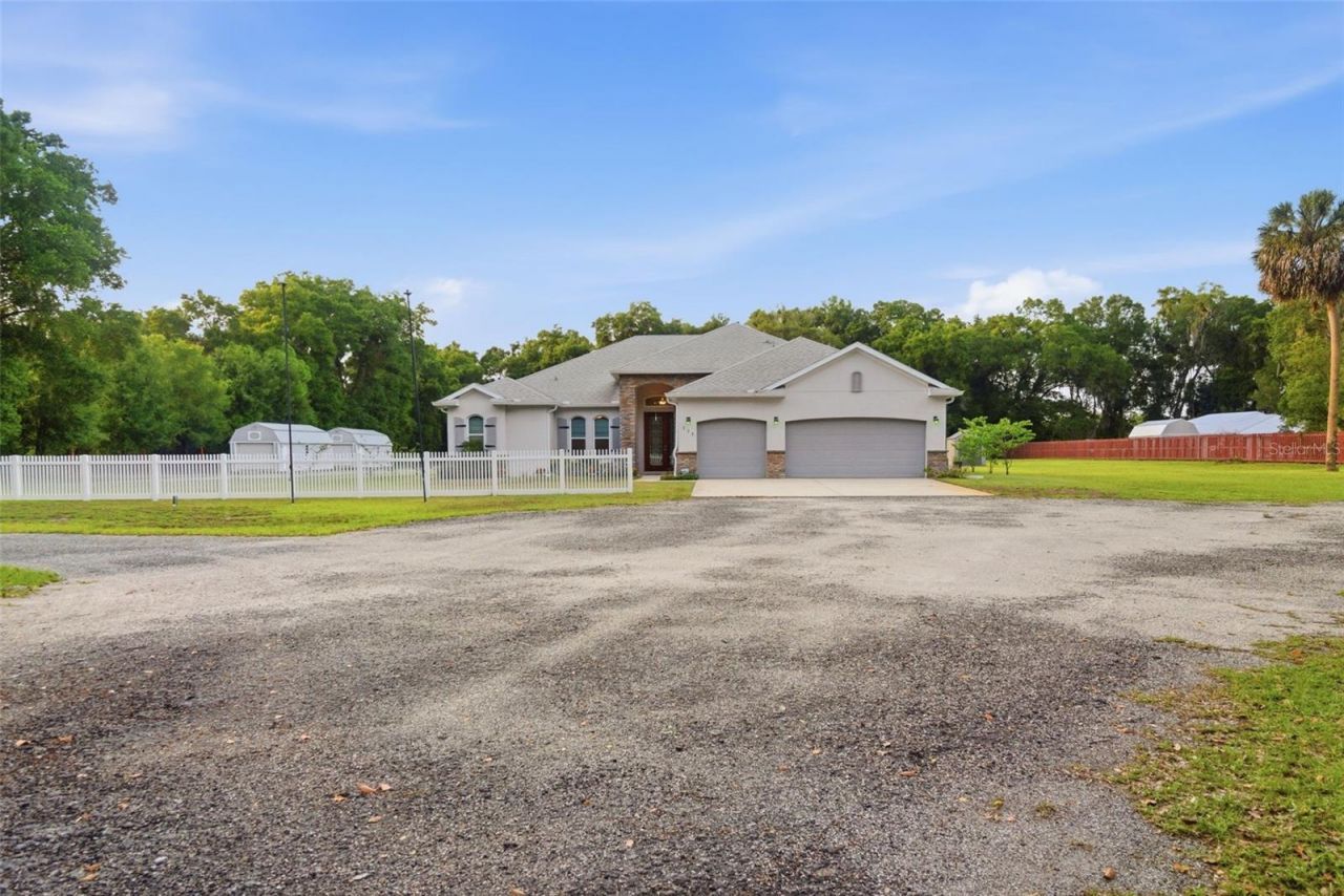 135 Mills Road , Deland, FL 32724 Photo