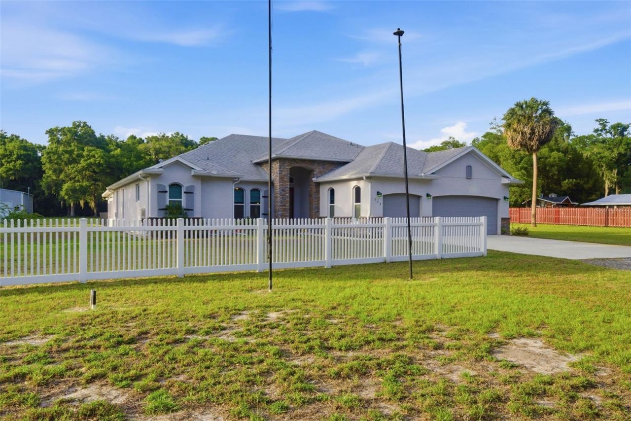 135 Mills Road , Deland, FL 32724 Photo