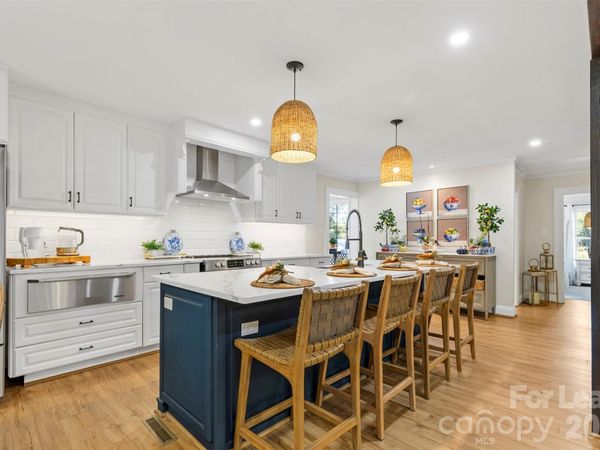 1316 Mecklenburg Highway , Mooresville, NC 28115