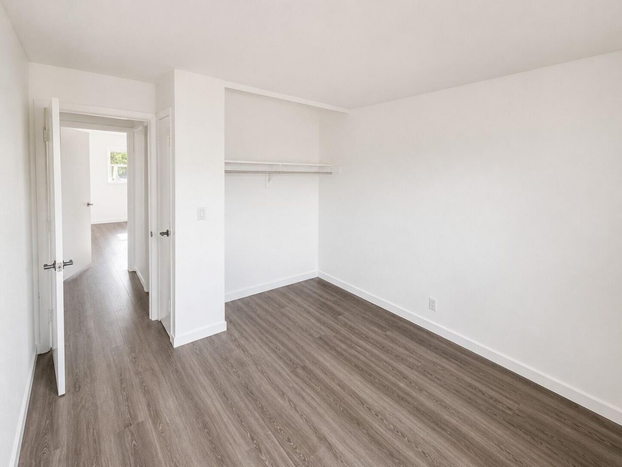 510 Lake Shore Drive, Unit 5, West Palm Beach, FL 33403 Photo
