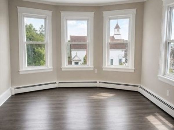 45 Phillips, Unit 3, Lawrence, MA 01843