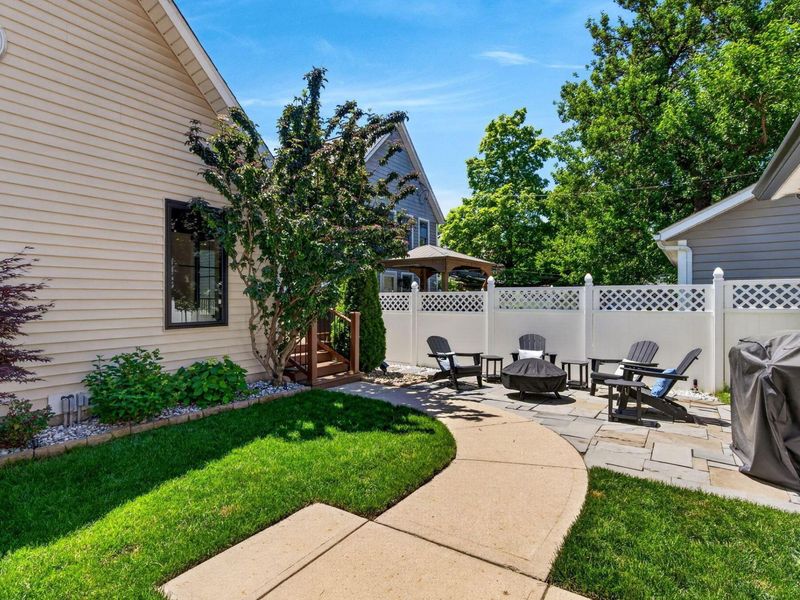 518 E Beck Street, Columbus, OH 43206 Photo 58