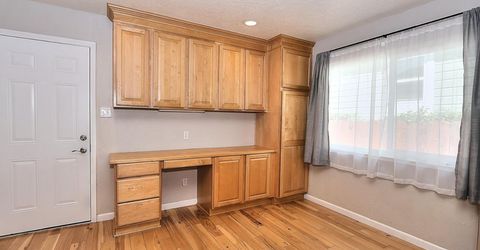 3950 Y St, Sacramento, CA 95817 Photo
