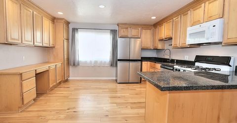 3950 Y St, Sacramento, CA 95817 Photo