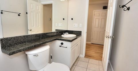 3950 Y St, Sacramento, CA 95817 Photo