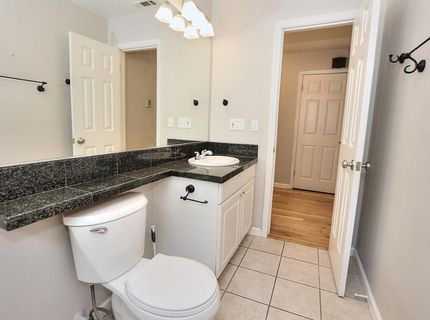 3950 Y St, Sacramento, CA 95817 Photo