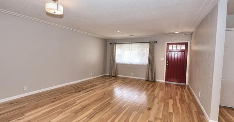 3950 Y St, Sacramento, CA 95817 Photo