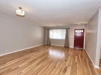 3950 Y St, Sacramento, CA 95817 Photo