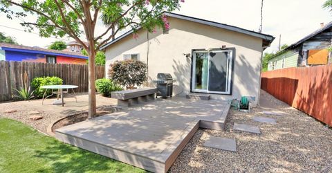 3950 Y St, Sacramento, CA 95817 Photo