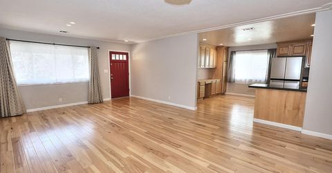 3950 Y St, Sacramento, CA 95817 Photo