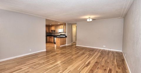 3950 Y St, Sacramento, CA 95817 Photo
