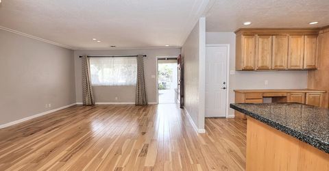 3950 Y St, Sacramento, CA 95817 Photo