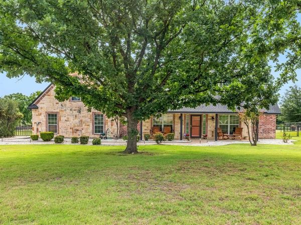 126 Paddock Ridge, Waxahachie, TX 75167