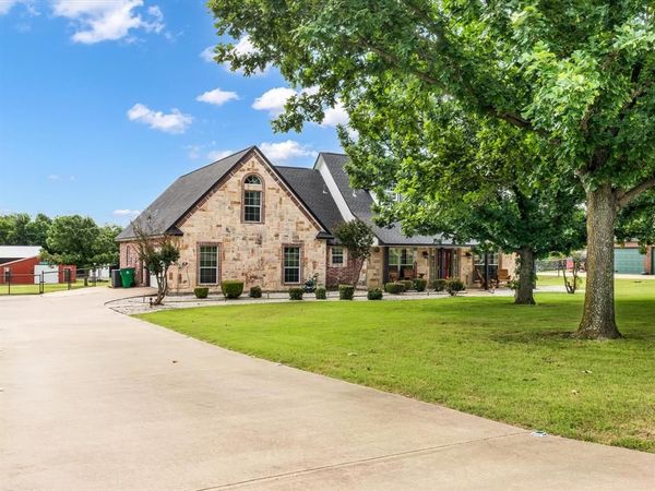 126 Paddock Ridge, Waxahachie, TX 75167