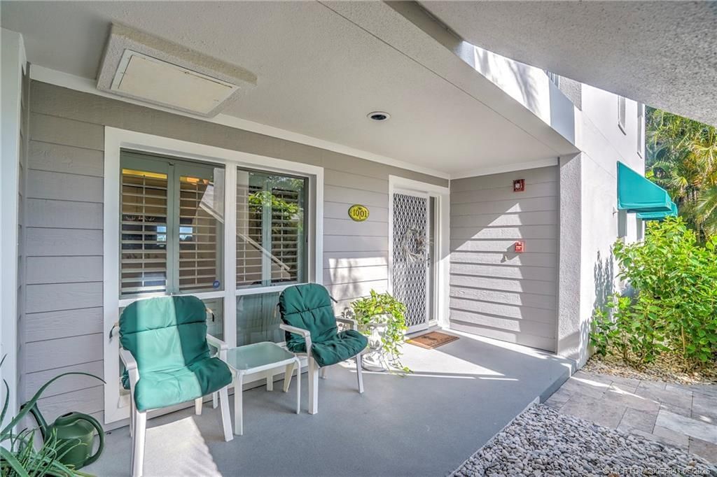 184 NE Edgewater Drive, Unit 1001, Stuart, FL 34996 Photo