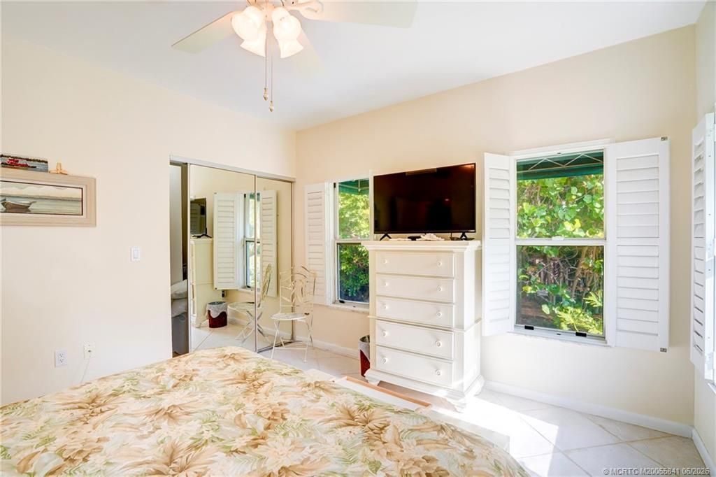184 NE Edgewater Drive, Unit 1001, Stuart, FL 34996 Photo