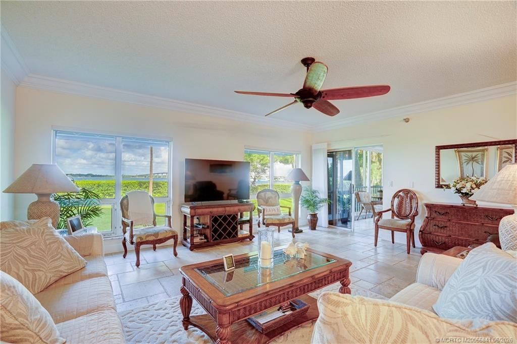 184 NE Edgewater Drive, Unit 1001, Stuart, FL 34996 Photo