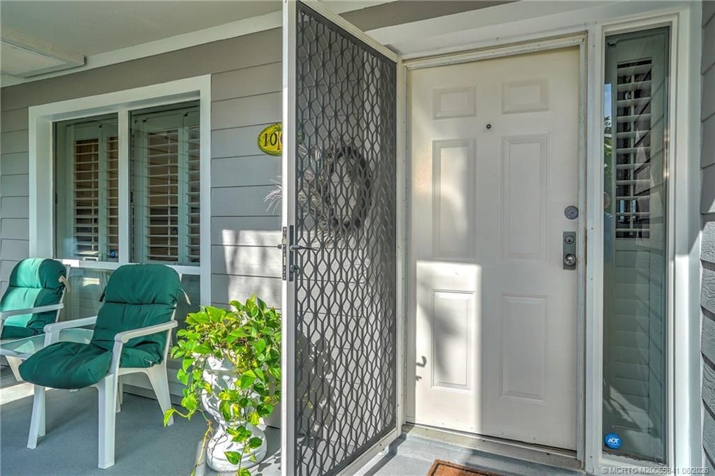 184 NE Edgewater Drive, Unit 1001, Stuart, FL 34996 Photo