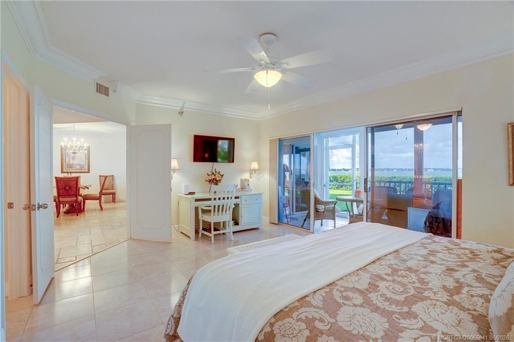 184 NE Edgewater Drive, Unit 1001, Stuart, FL 34996 Photo