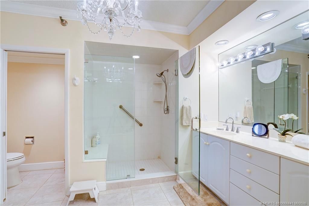 184 NE Edgewater Drive, Unit 1001, Stuart, FL 34996 Photo