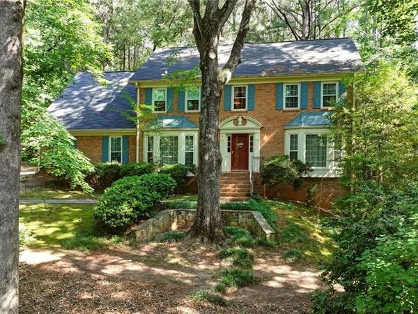 6051 Millstone Run, Stone Mountain, GA 30087